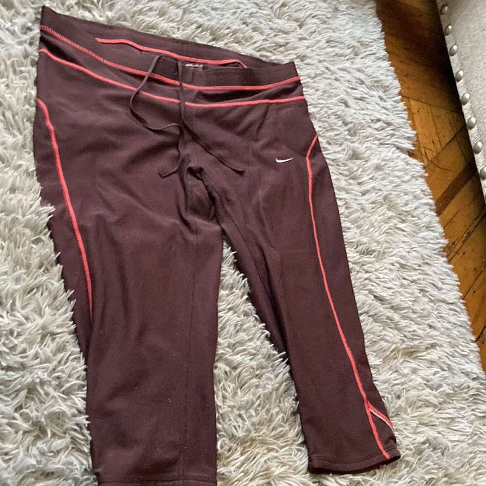 Very pretty leggings for women size L